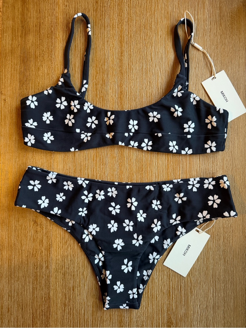 NWT Mikoh Bikini Set - Vivi Top & Bondi Bottom in Bloom, Size M
